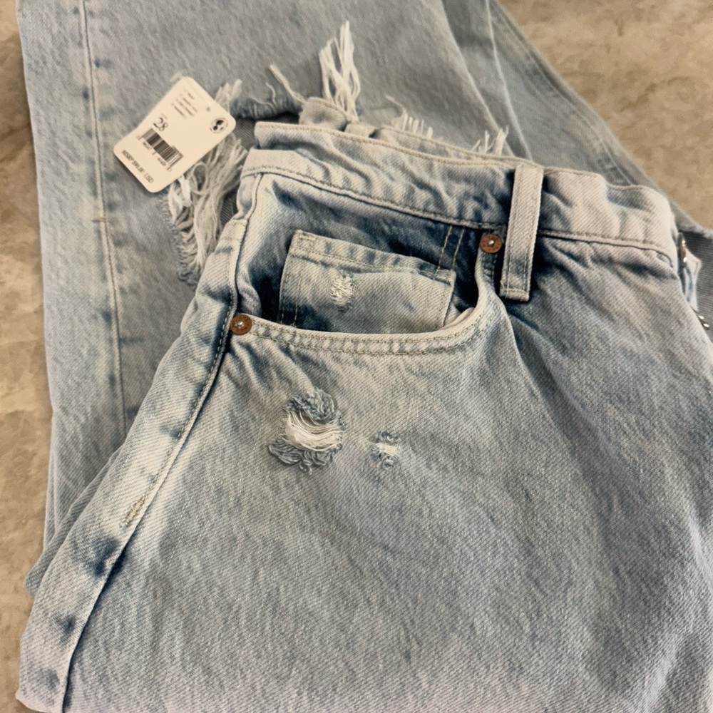 Jeans - Picture 2 of 5